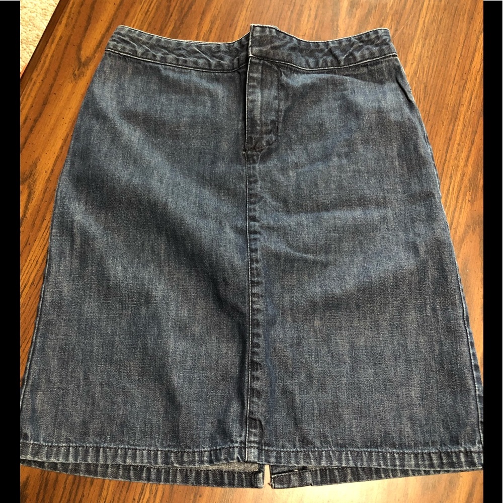 OLD NAVY DENIM SKIRT SIZE 2 - #0220-052019TR